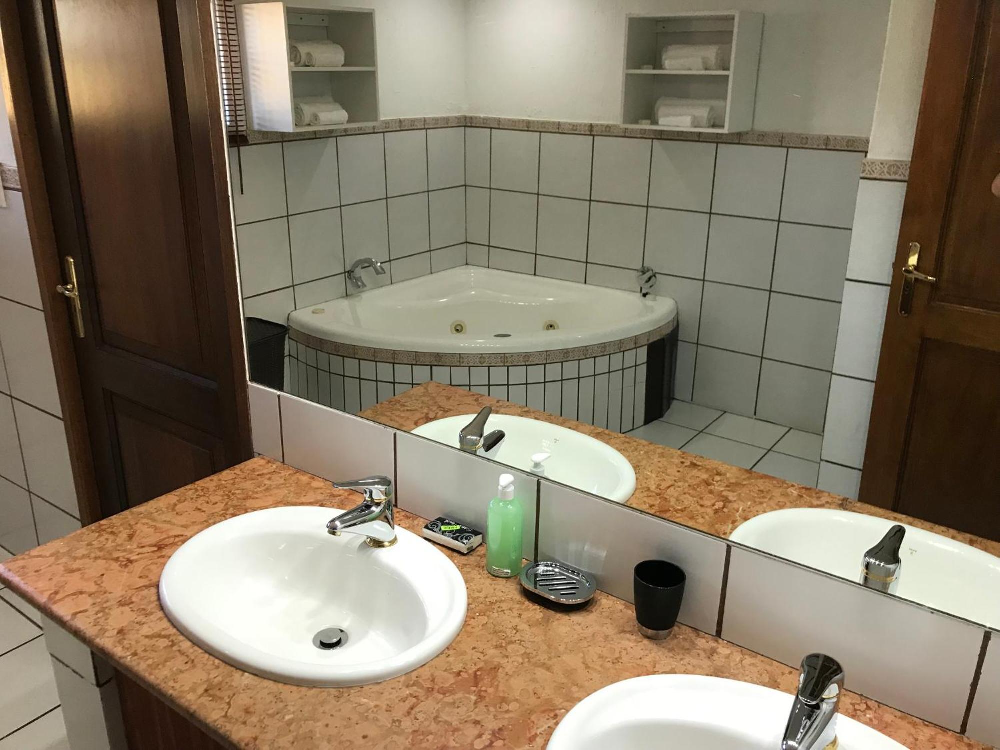 Greenwoods Self-Catering Pretoria-Noord 外观 照片